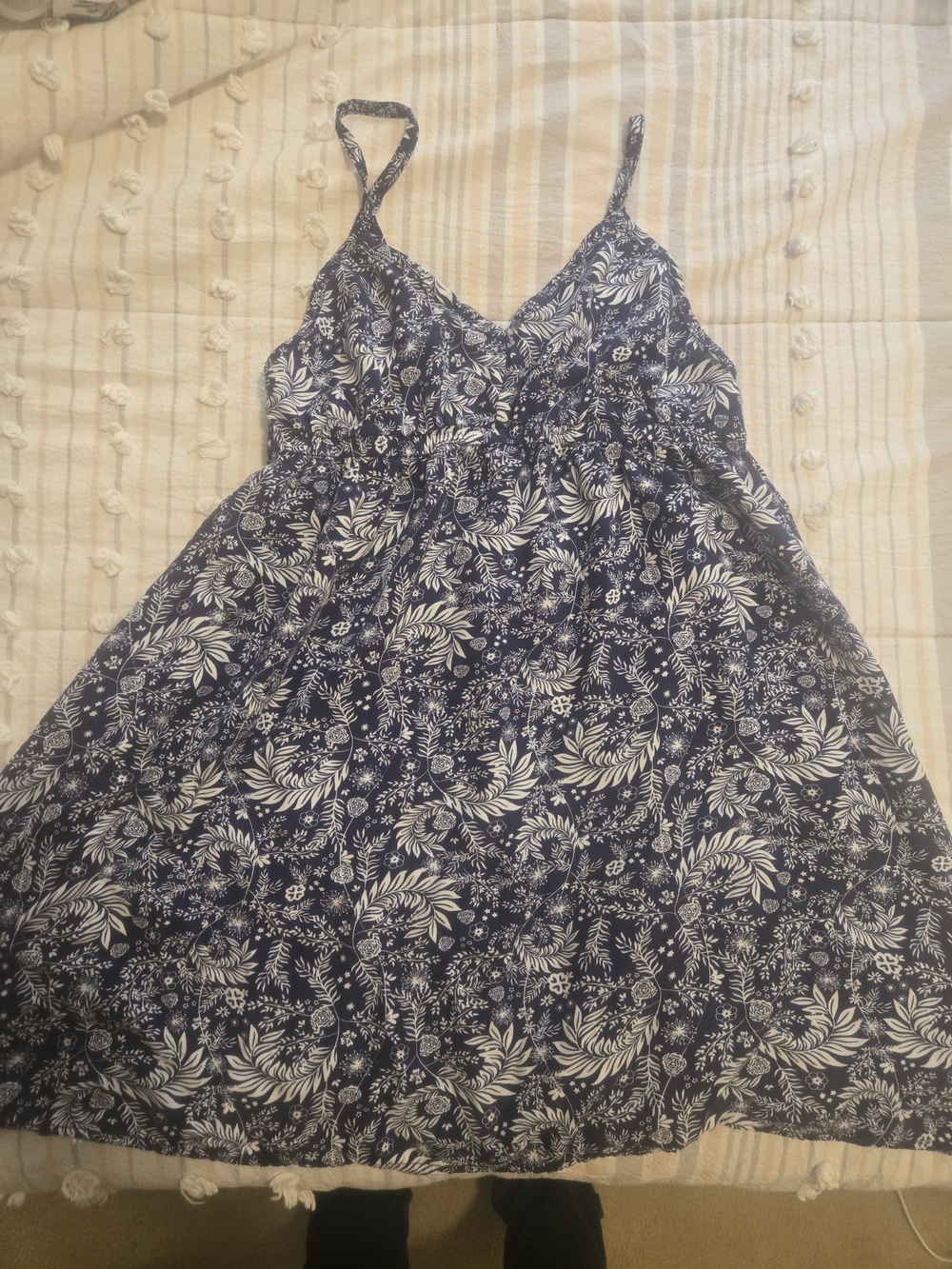 La Vie En Rose Navy Blue & White Floral Mini Sundress
